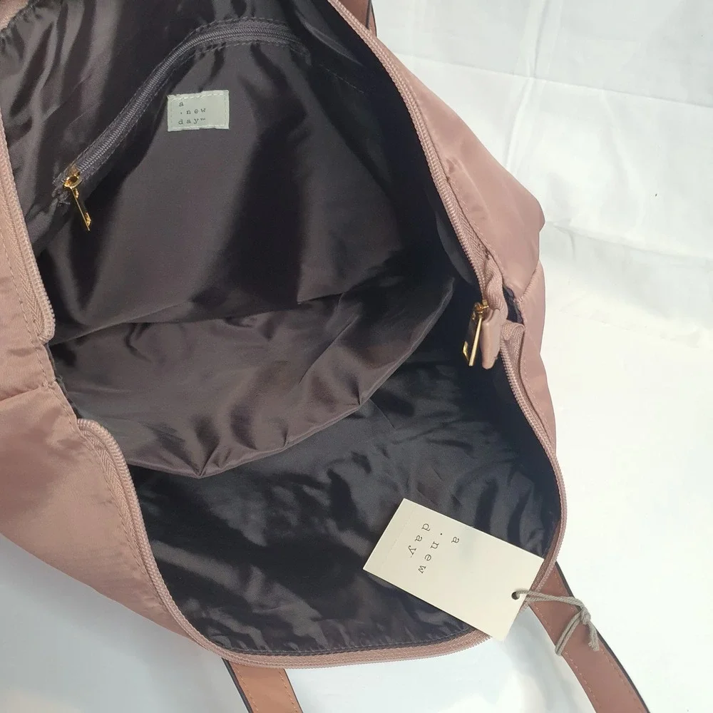 A New Day Tote Bag Pink Nylon 18x14x9 Overnighter Travel Laptop‎ Section Pockets